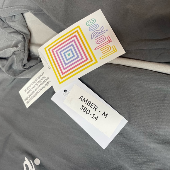 LuLaRoe Amber lightweight gray  hoodie NEW with tags - Picture 4 of 9